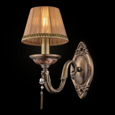 Бра Maytoni Demitas RC024-WL-01-R. Фото